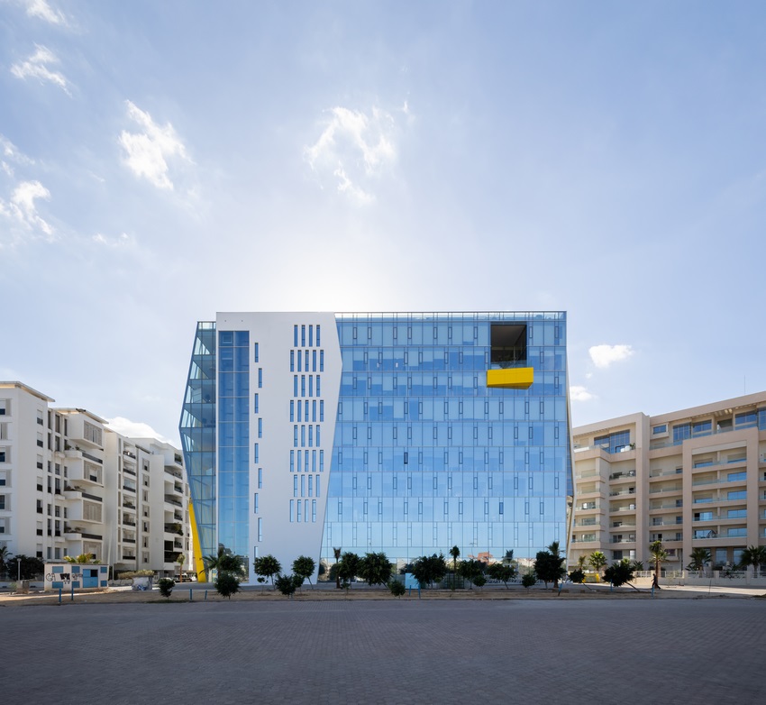 THE SCREEN — vue générale de l’immeuble aux Berges du Lac 2
